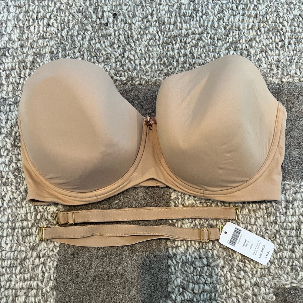 NWT SOMA EMBRACEABLE STRAPLESS BRA